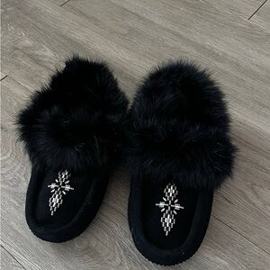 Brand New Women's Black Slippers with Beaded Detail and Fur